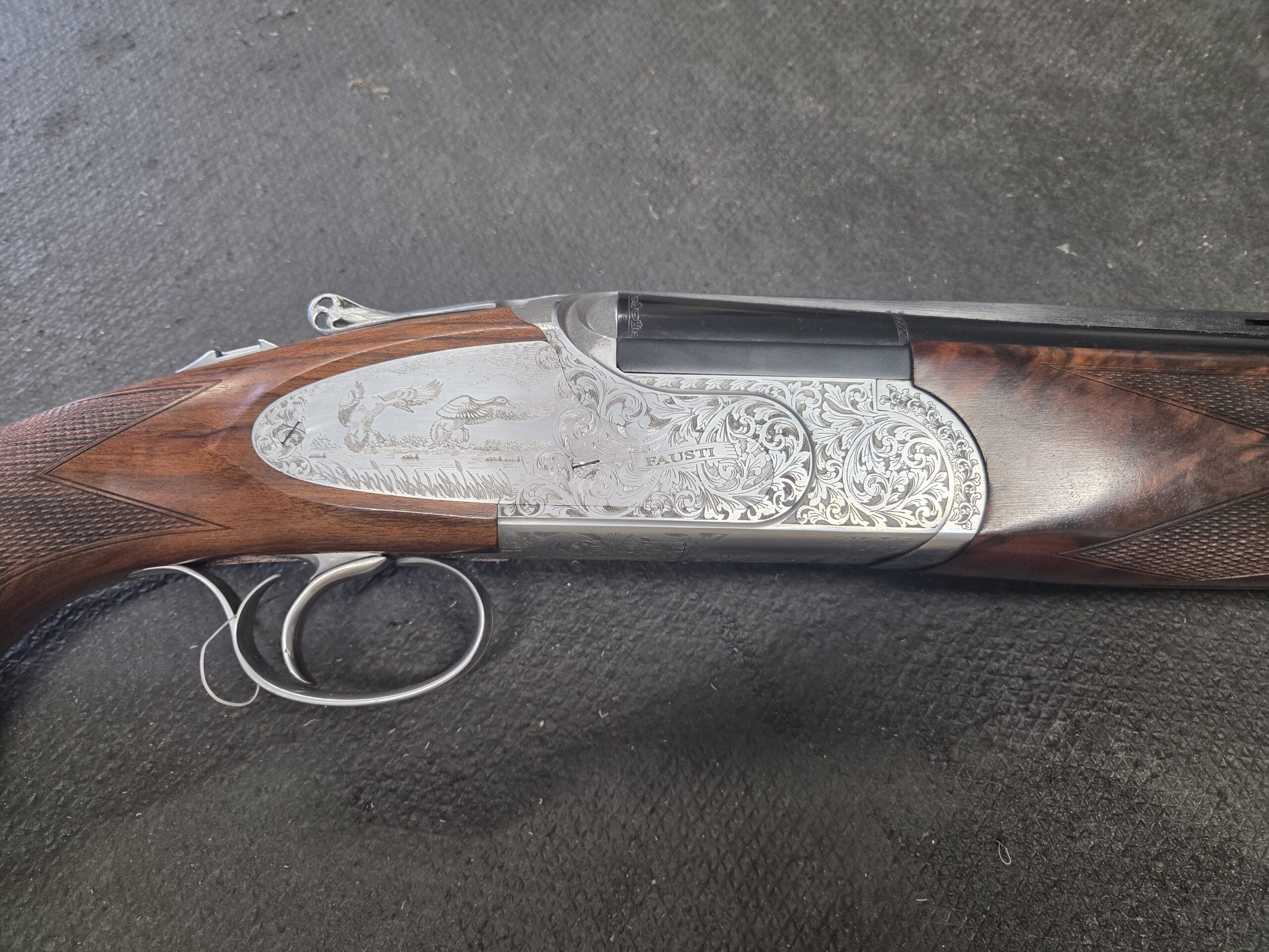 Fausti Stefano Royal Sporter – 12 Gauge Over & Under, 32” - Image 3