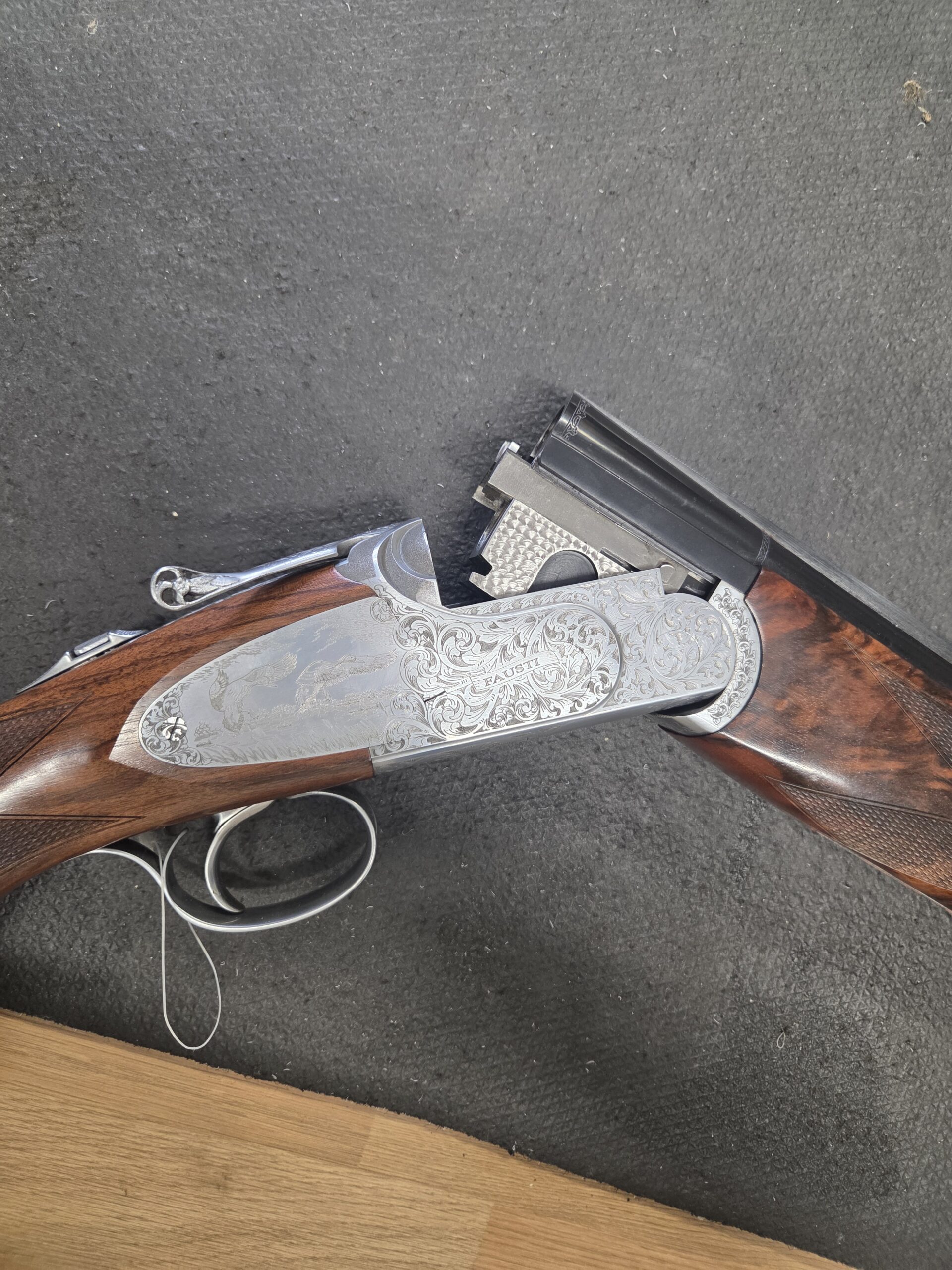 Fausti Stefano Royal Sporter – 12 Gauge Over & Under, 32” - Image 5