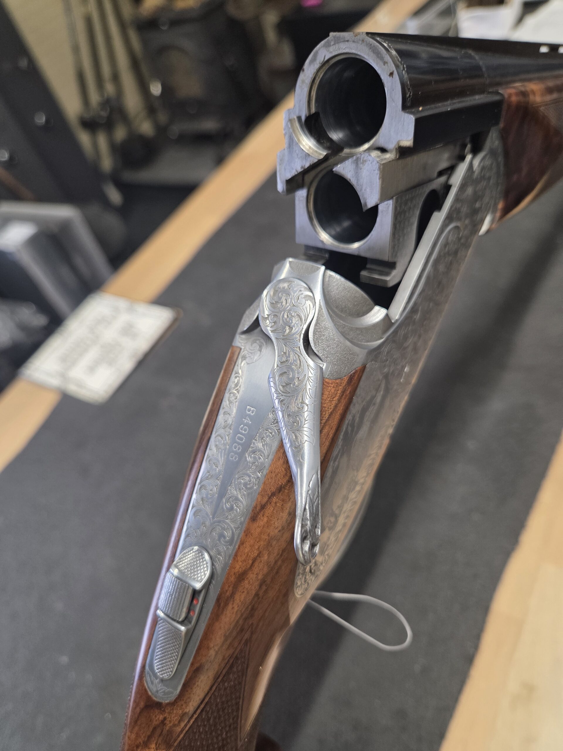 Fausti Stefano Royal Sporter – 12 Gauge Over & Under, 32” - Image 4